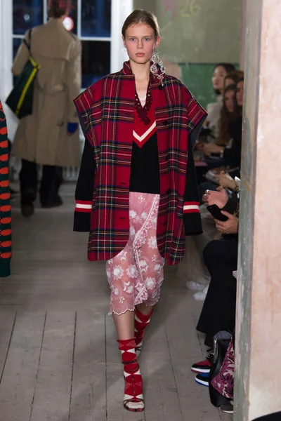 Look 51
